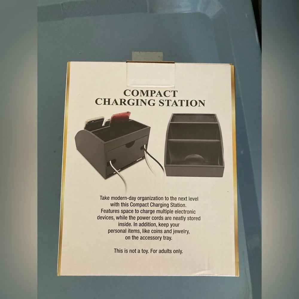 FUN! Compact Charging Station Desk Organizer Phone Dock Valet Gift New In Box